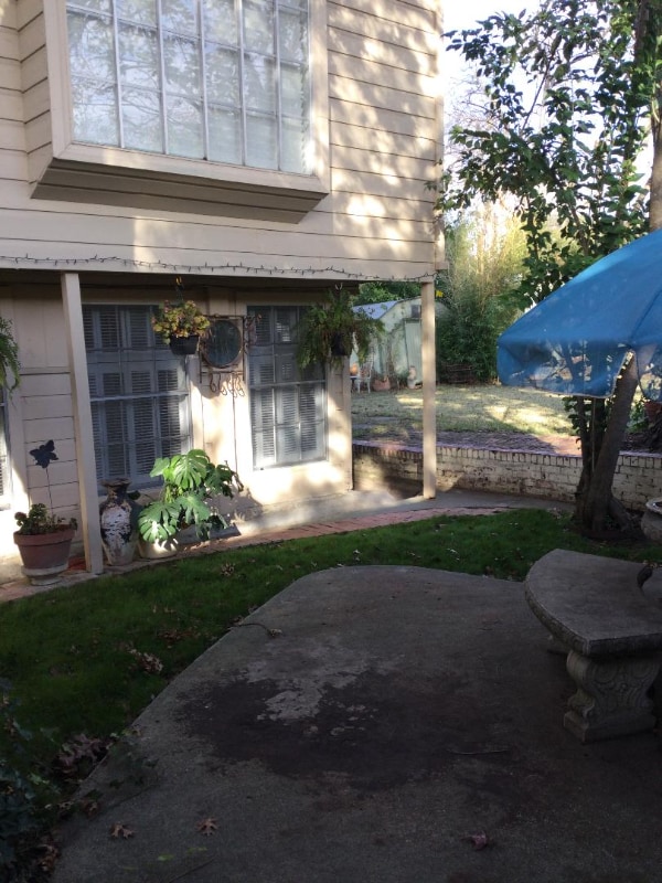 Building Photo - 10220 Marsh Ln