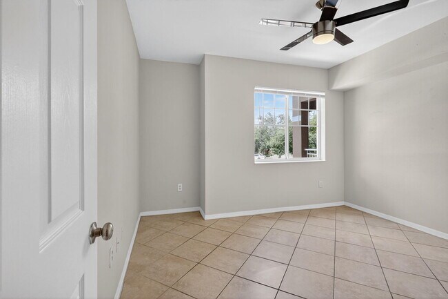Building Photo - 6450 Emerald Dunes Dr