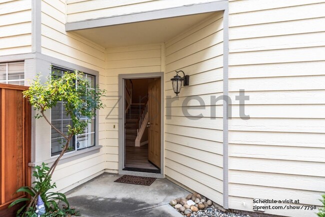 Building Photo - 18825 Sydney Cir