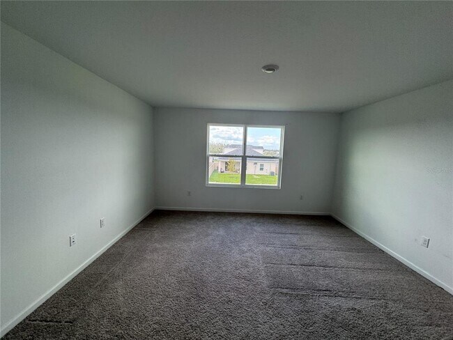 Building Photo - 5909 Chestnut Grv Pl