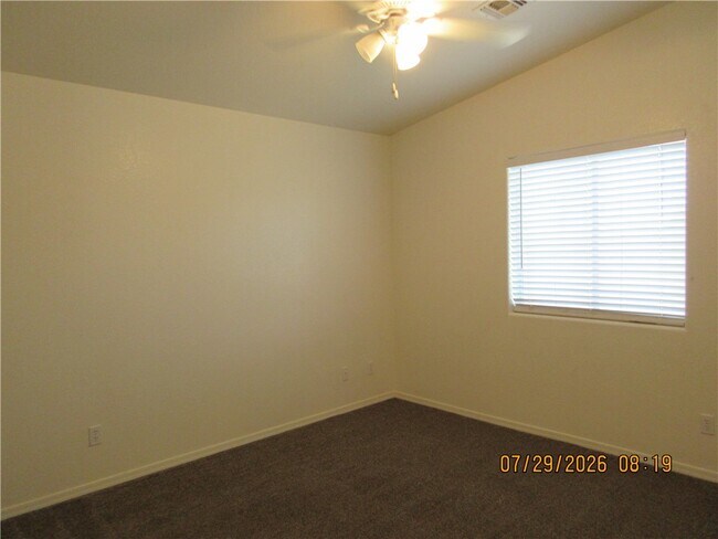 Building Photo - 2803 Wallapai Ave