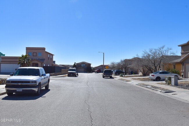 Building Photo - 7313 Brick Dust St