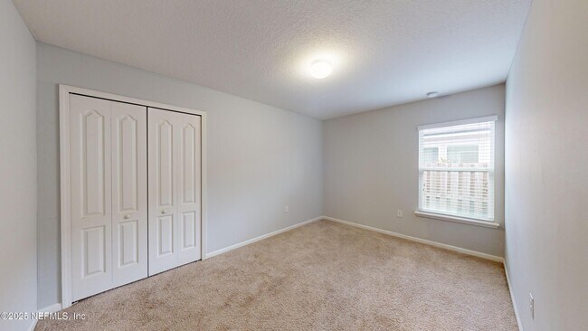 Building Photo - 14 Bluestone River Way