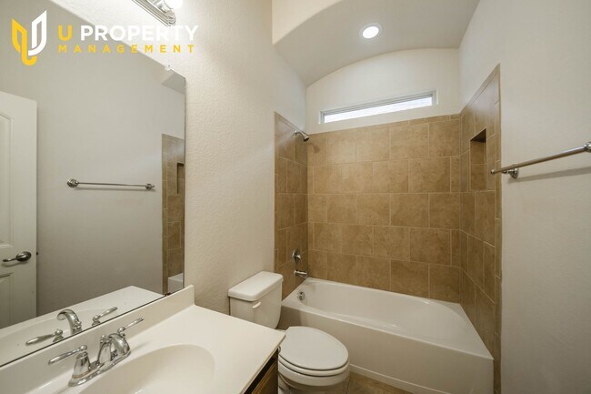Building Photo - Gorgeous 2-story house in Denton