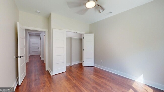 Building Photo - 53 Jericho Ln