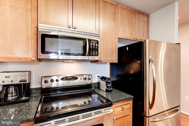 Building Photo - 11700 Old Georgetown Rd