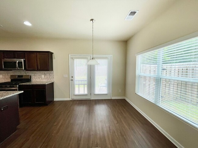 Building Photo - Bickley Estates in chapin