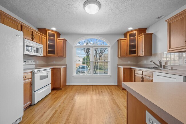 Building Photo - 419 Horizon Dr