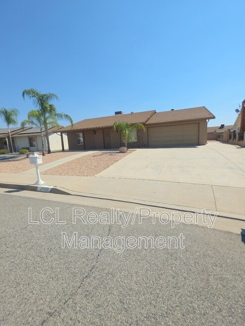Building Photo - 27670 Boston Dr