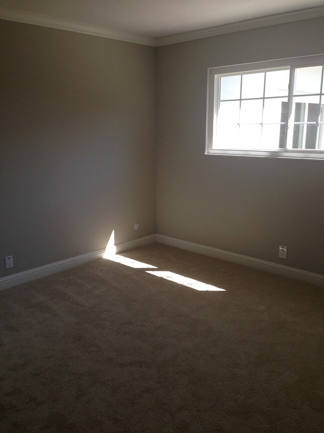 Building Photo - Updated Home with RV Parking