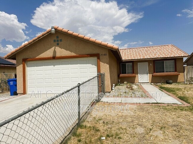 Building Photo - 15580 Avenida Ramada