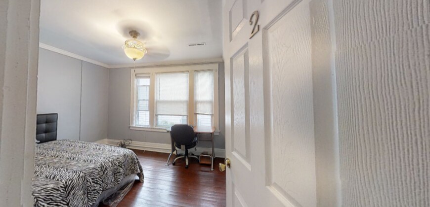 Building Photo - 1322 Madison St