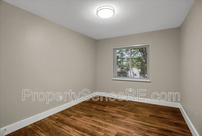 Building Photo - 1333 S Xavier St