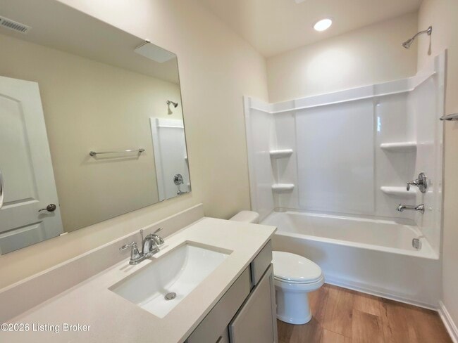 Building Photo - 8302 Fairmount Rd