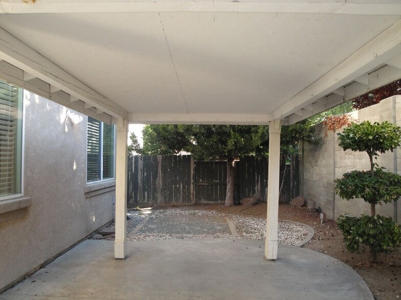 Building Photo - 140 Nabor Ct