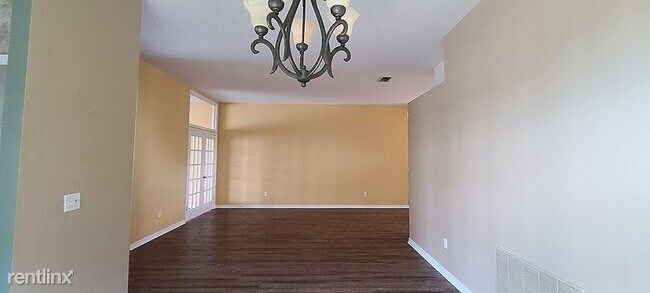 Building Photo - 4 br, 2 bath House - 6815 Amici Court