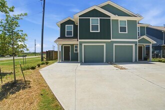 Building Photo - 12213 Rising Moon Ln