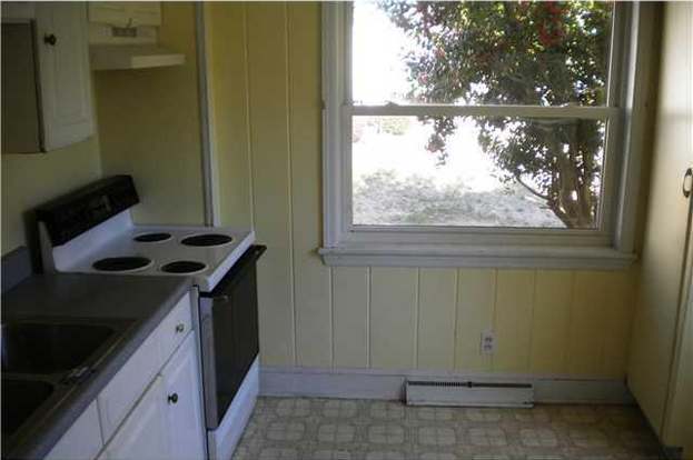 Building Photo - 300 N 3rd Ave