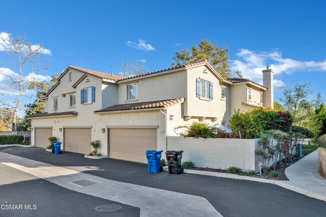 Building Photo - 1521 Silver Shadow Dr