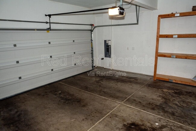Building Photo - 2530 193rd St E
