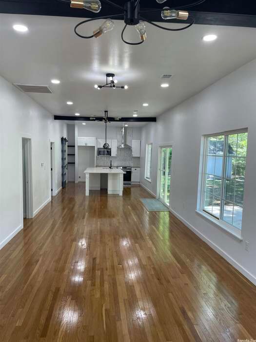 Building Photo - 320 Brinkley Ave