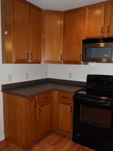 Building Photo - 2342 Burlington Ave