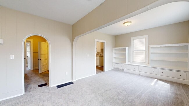 Building Photo - Brooklyn Centre Area - 3 Bedroom - Single ...