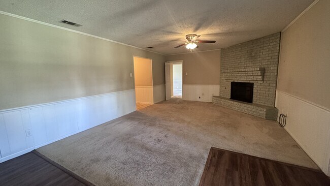 Building Photo - 3514 Austin Ave