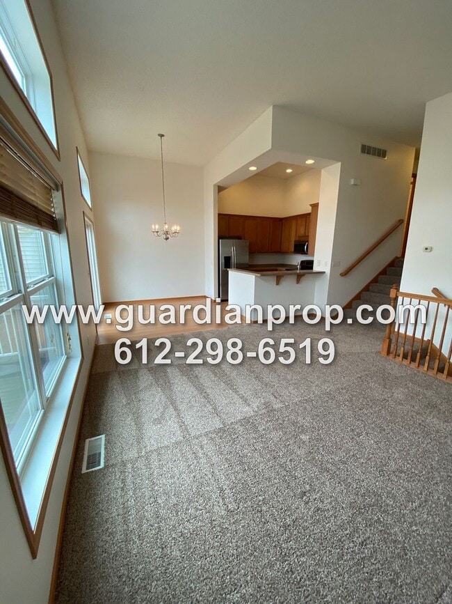 Building Photo - 15435 Foster Dr N