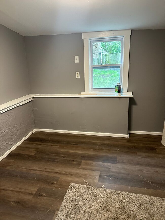 Building Photo - Beautiful Lancaster City 3 BR For Rent