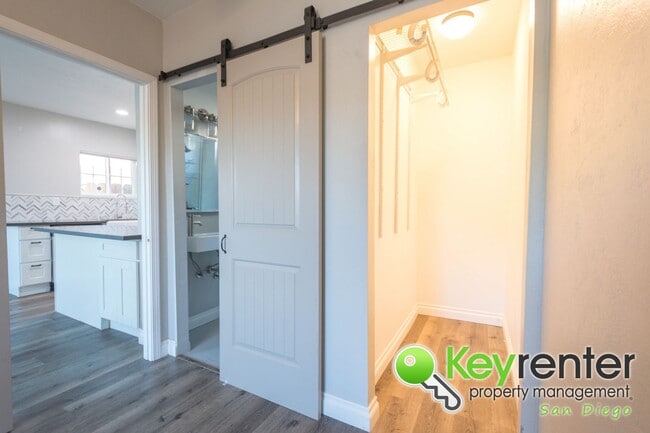 Building Photo - North Park Cozy Front Home of Duplex (full...