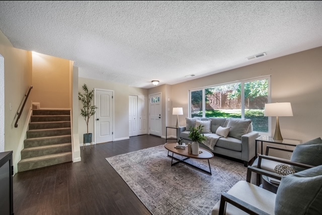 Building Photo - 3806 S Yosemite St