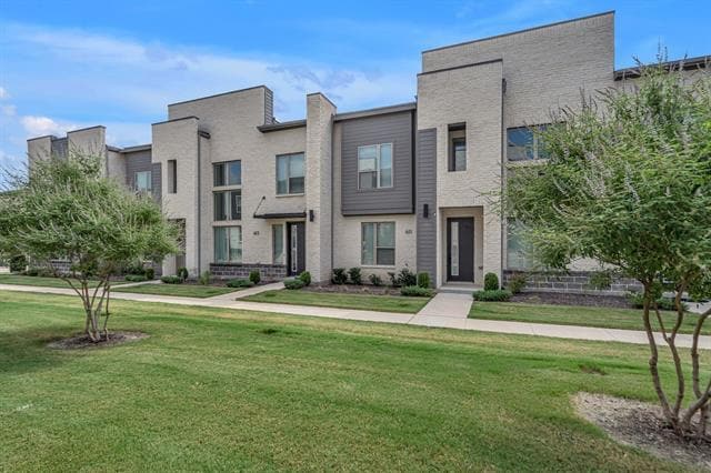 Building Photo - 611 Collier Dr