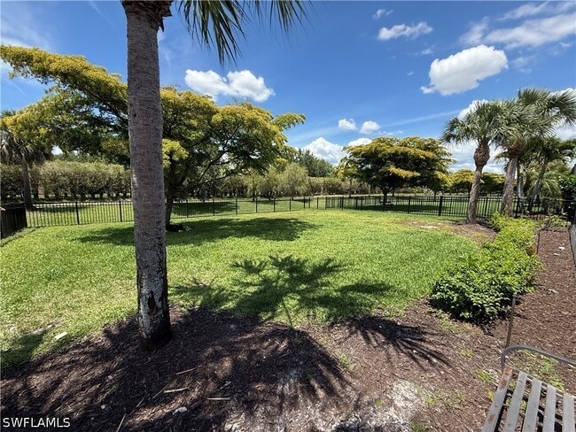 Building Photo - 10124 Belcrest Blvd