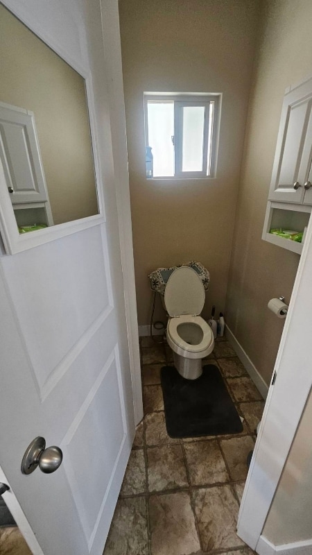 Building Photo - 1676 S 500 W St