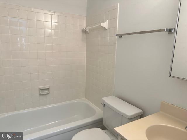 Building Photo - 4920 Bradley Blvd