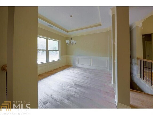 Building Photo - 312 Spence Cir