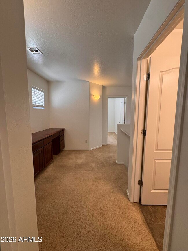 Building Photo - 14955 N 174th Ln
