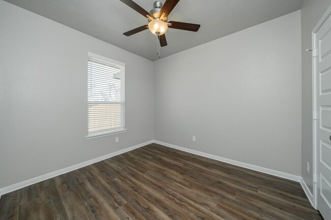 Building Photo - 1129 Trellis Pass