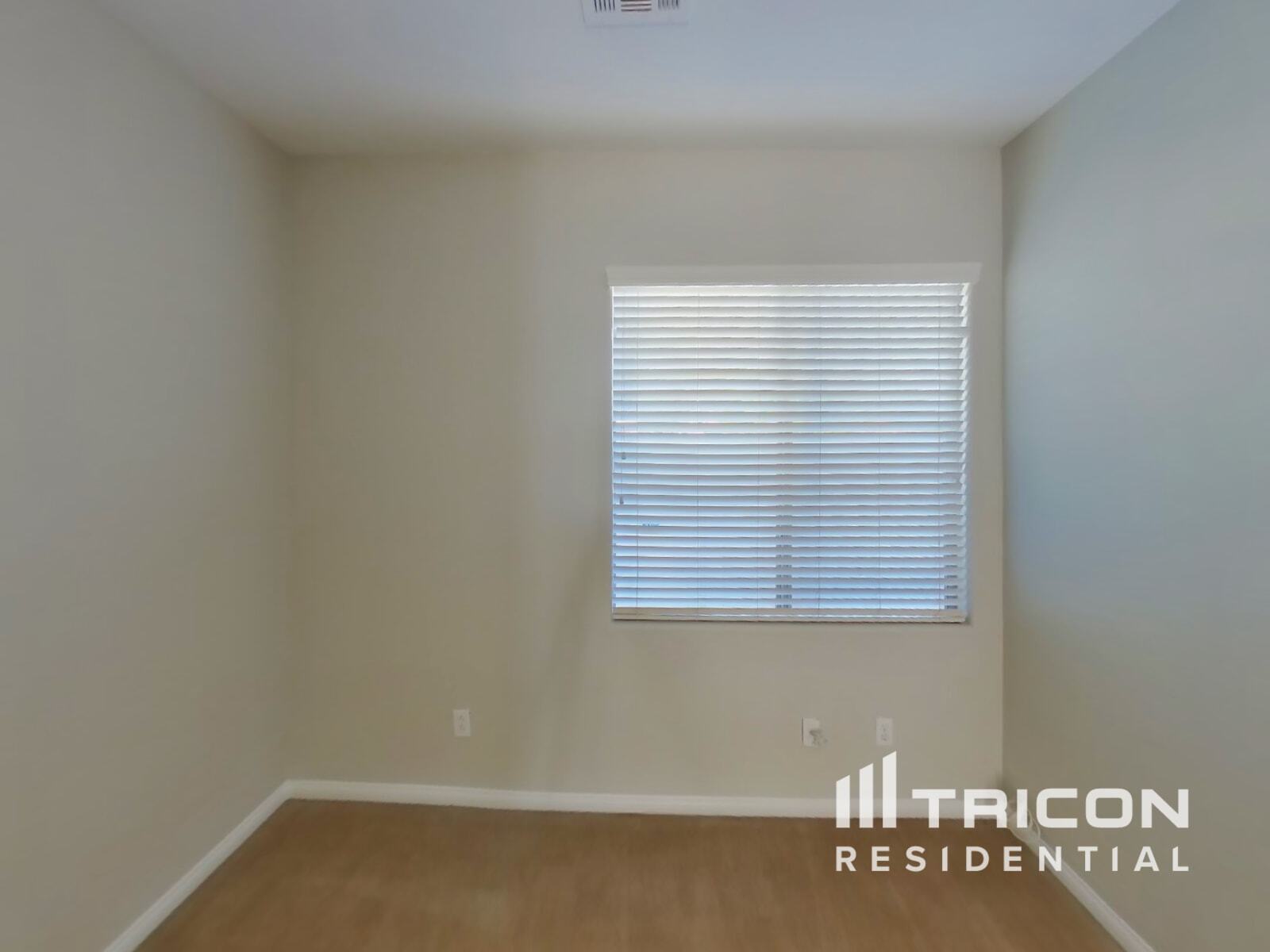 Building Photo - 2204 Turtle Beach Ave