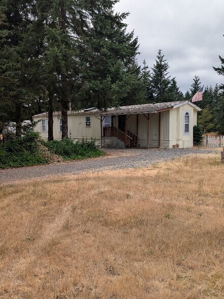 Building Photo - 12811 Old Hwy 99 SE