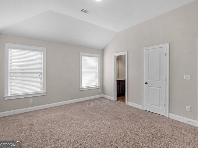 Building Photo - 185 Regency Pl