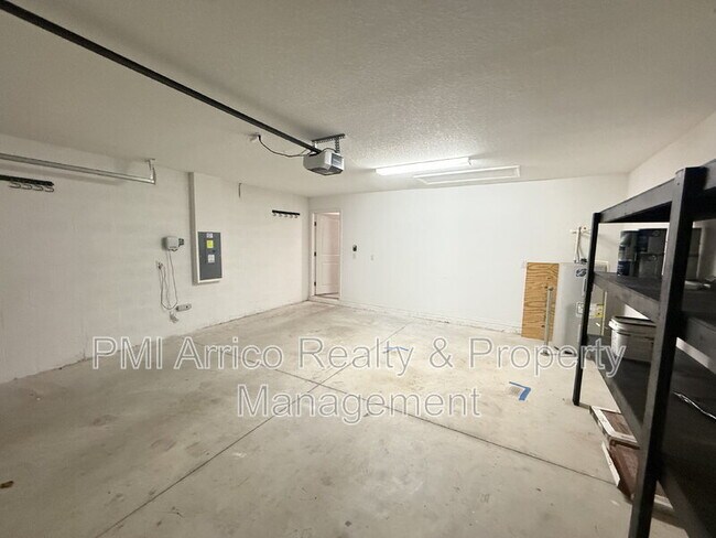 Building Photo - 14906 Imperial Purple Ln