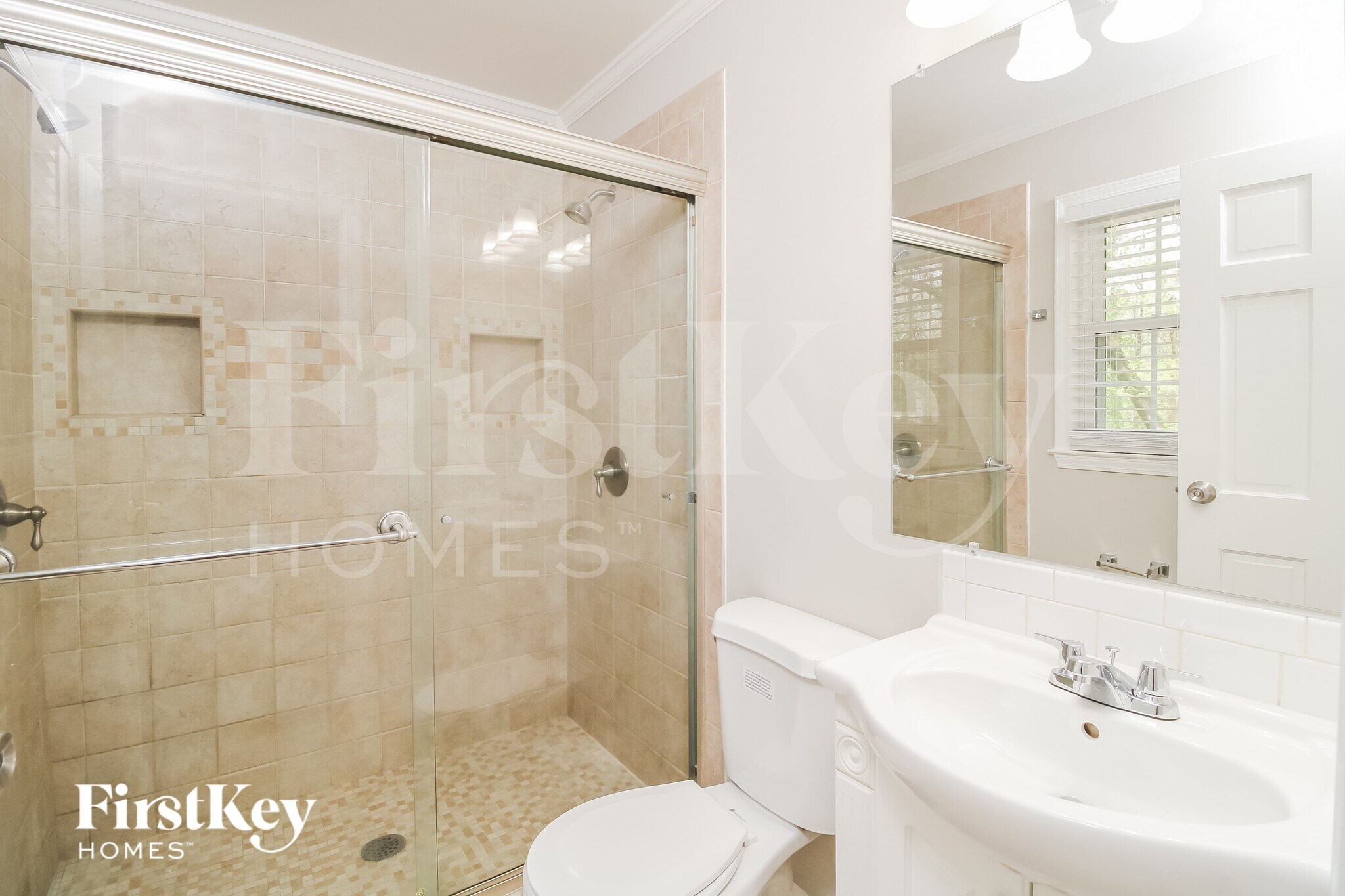 Building Photo - 2006 Red Forest Rd