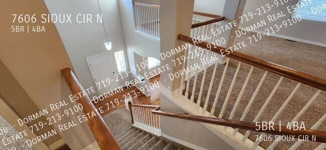Building Photo - 7606 N Sioux Cir