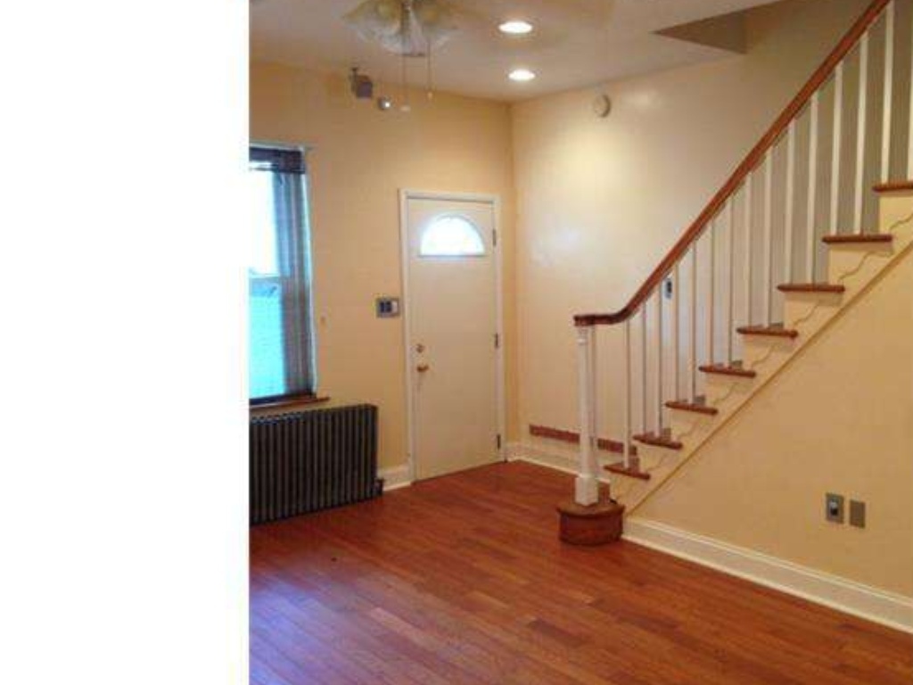 charming living room - 353 Leverington Ave