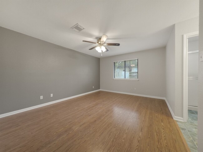 Building Photo - 19715 Bambiwoods Ct