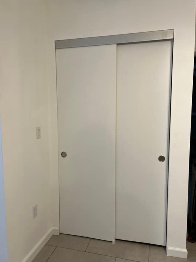 Building Photo - 2670 Newell St