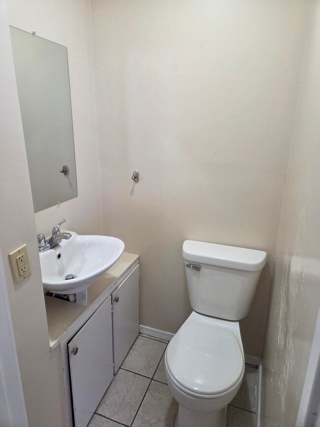 Building Photo - 3623 Fremont Ave N