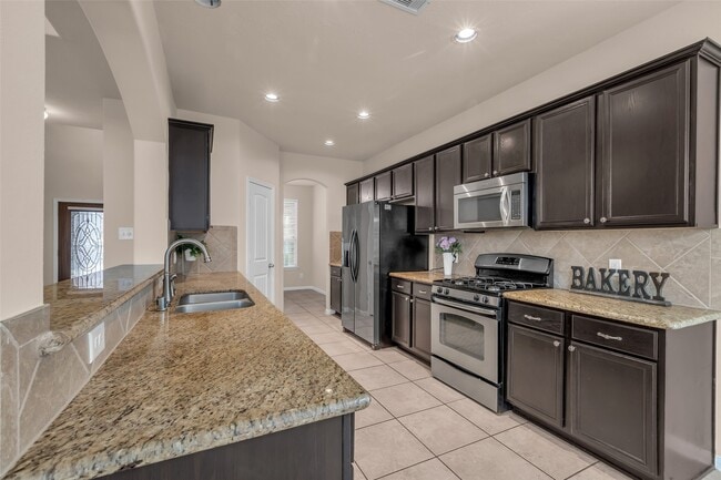 Building Photo - 20230 Galena Falls Dr